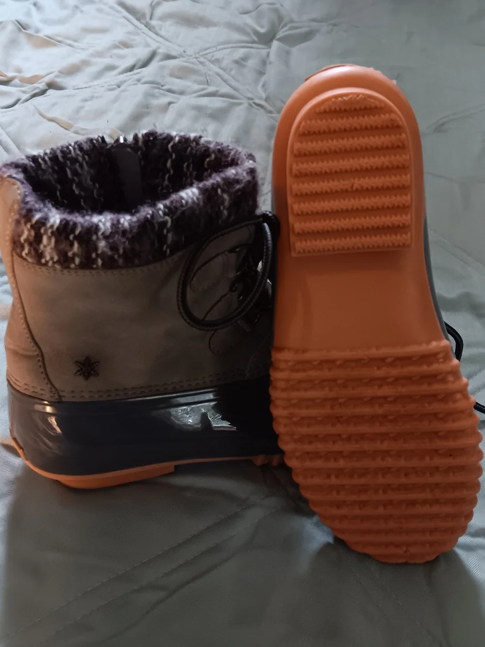 Light Gray And Dark Gray Rubber Sole Winter Boots